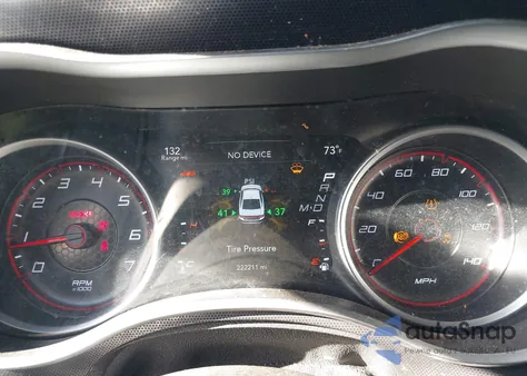 2016 Dodge Charger Sxt z USA, uszkodzony, nr VIN 2C3CDXHG8GH215275